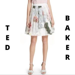 ❤️TED BAKER Burnout Chatsworth Pleated Skirt